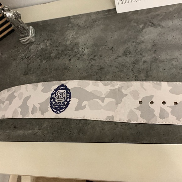 Inaka Power Bundle with 13mm Lever Lifting Belt and Knee Sleeves - Picture 6 of 6